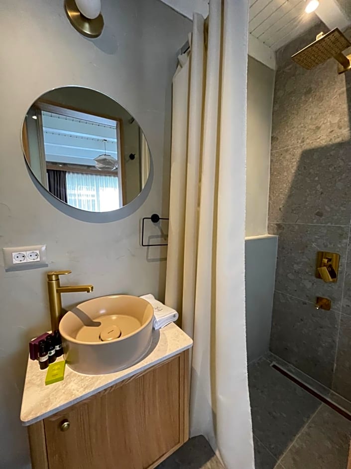 Monk Hotel Alaçatı