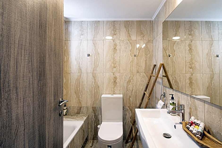 WHITE DONKEY BOUTIQUE Hotel