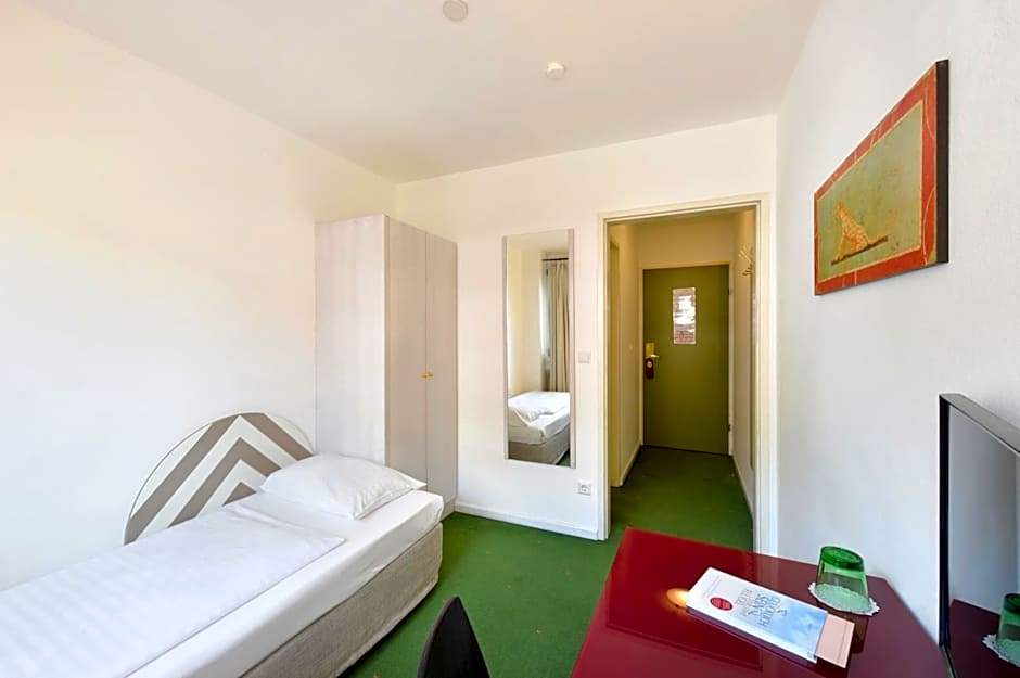 Hotel Neutor Express