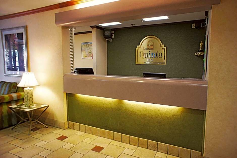 La Quinta Inn & Suites by Wyndham El Paso Bartlett