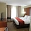 Comfort Suites Urbana Champaign, University Area