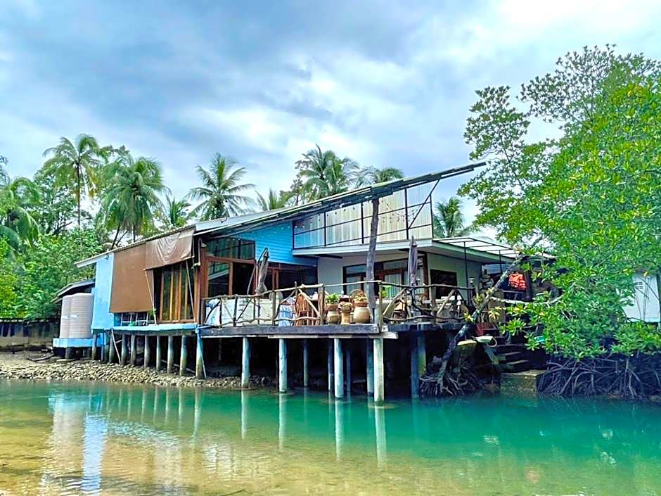 Baan Chan Lay Koh Chang