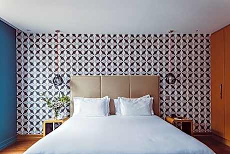 Deluxe Double Room With Free Access to Steam Bath