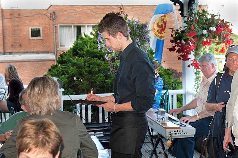 Telegraph House Motel