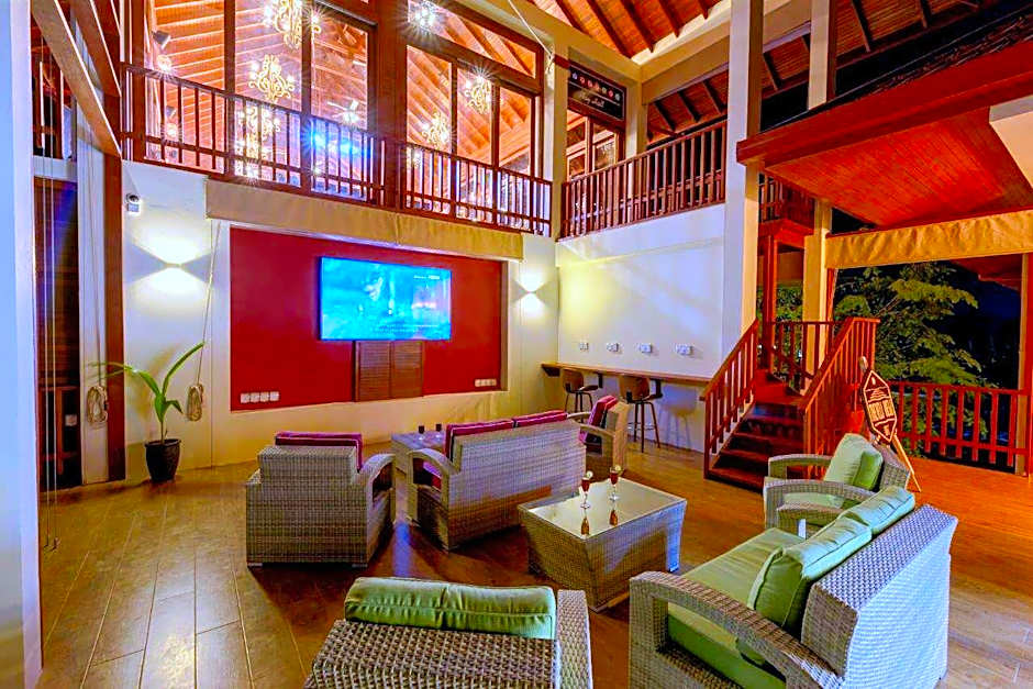 Araamu Hotels Maldives at Dhiffushi