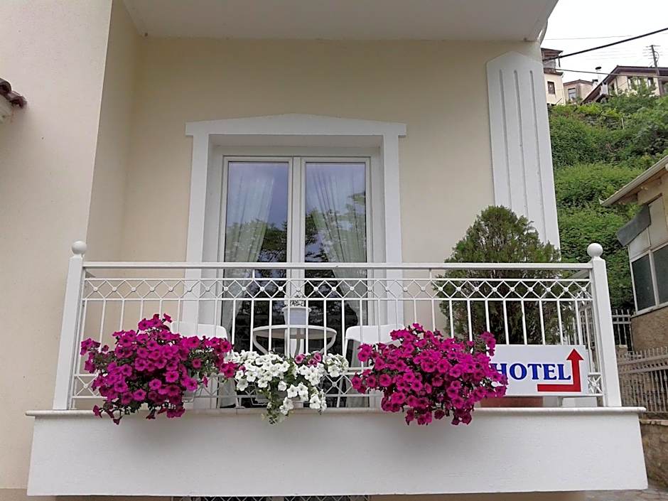 Paraliako lake katerina Studios & Rooms - Biker Friendly Hotel