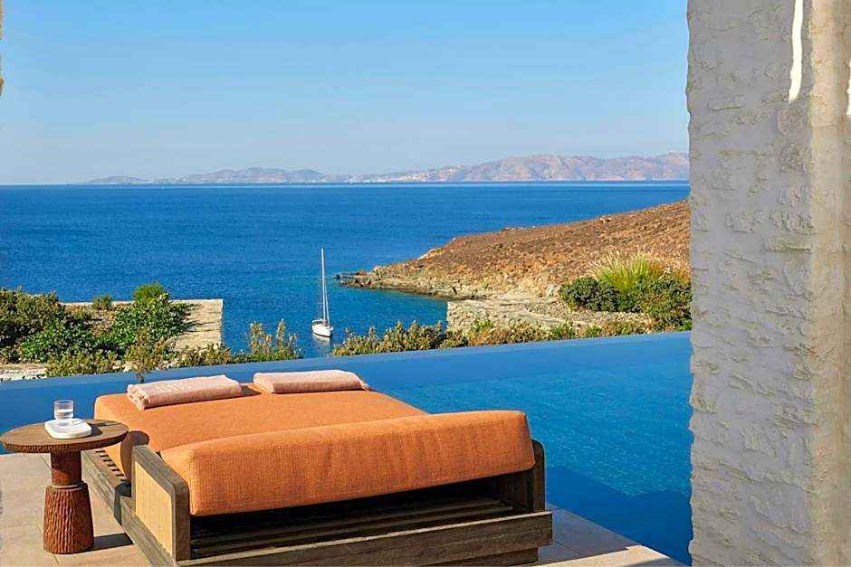 Odera, Tinos, Autograph Collection