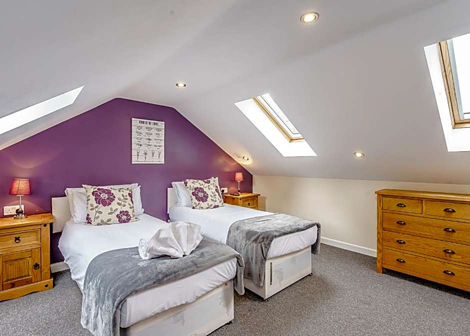 Calthwaite Hall Lodges