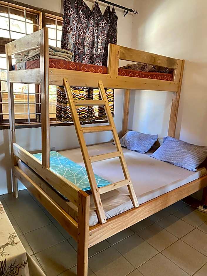 Hidden Valley Backpackers