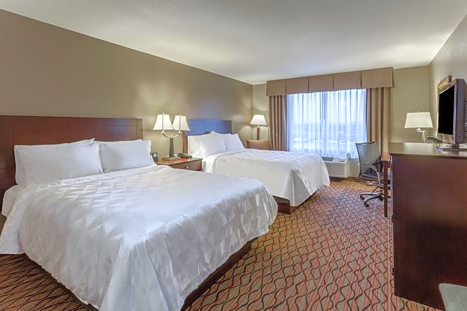 Holiday Inn Eau Claire South