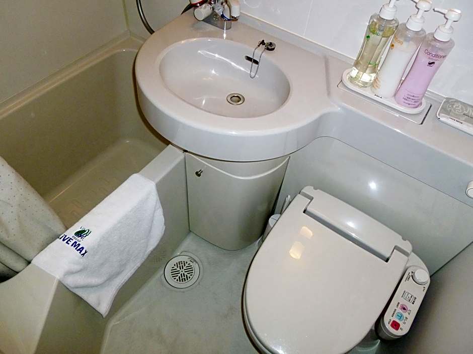 Hotel Livemax Budget Umeda