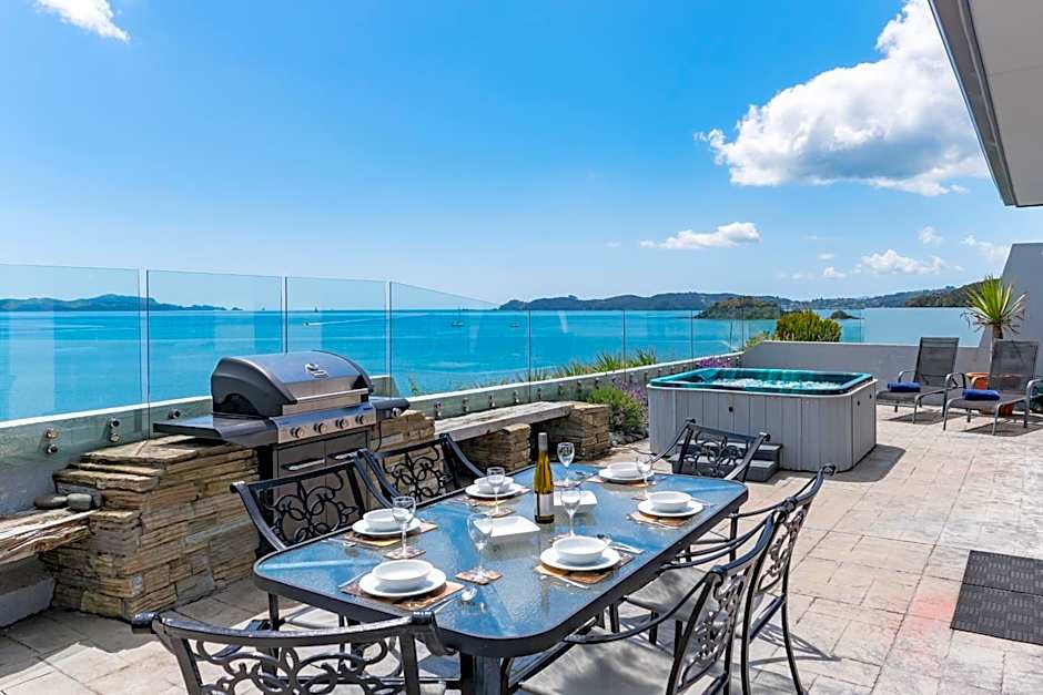 Blue Pacific Apartments