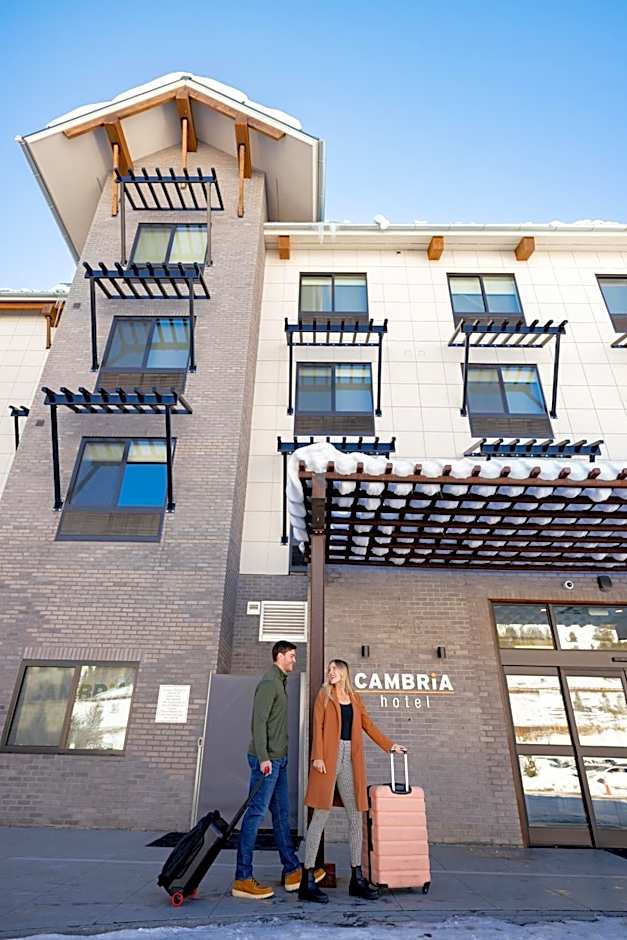 Cambria Hotel Copper Mountain