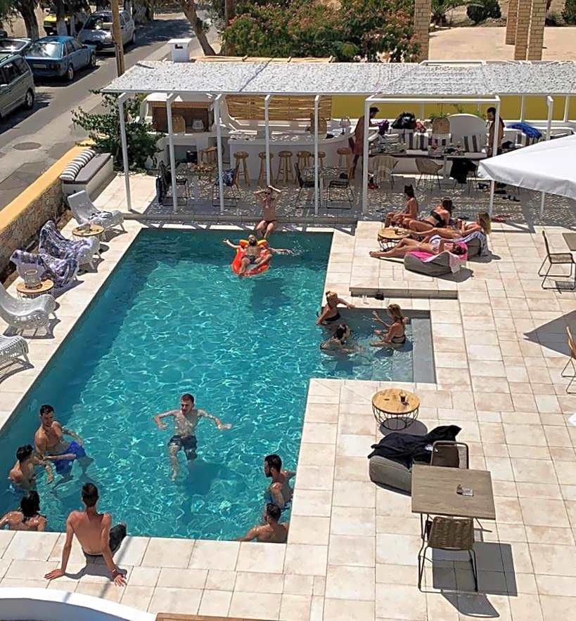 Alidian bay Suites Leros