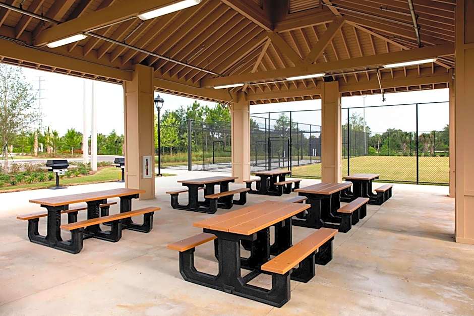 SpringHill Suites by Marriott Orlando at FLAMINGO CROSSINGS Town