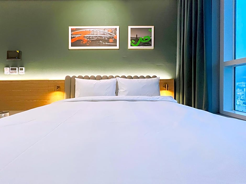 Busan Nampo Cotice The Ground