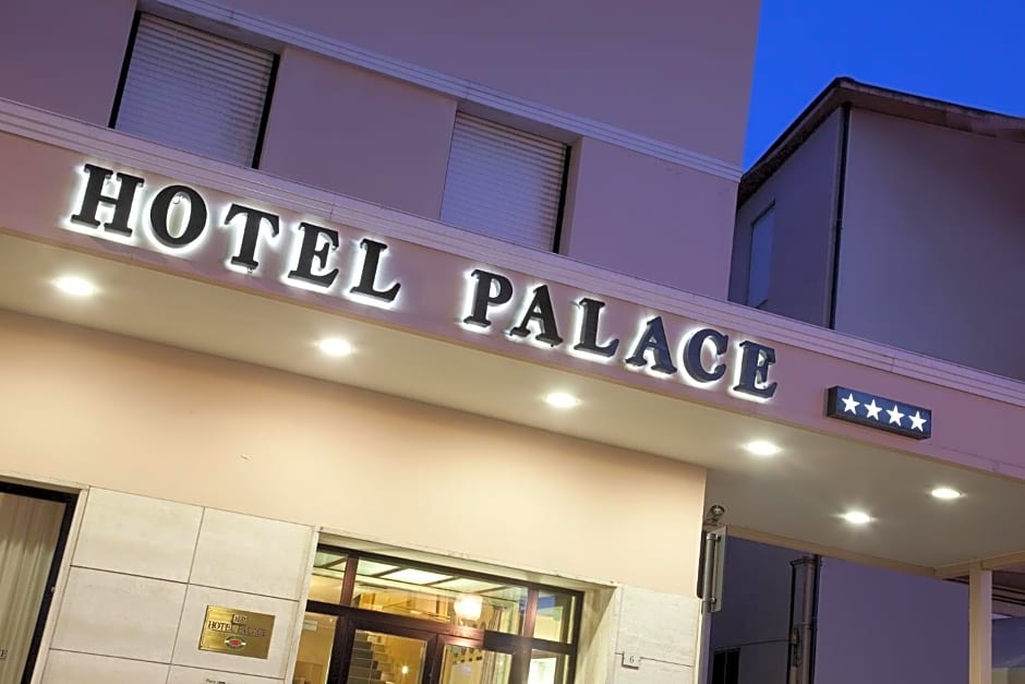 Palace Hotel