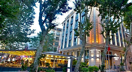AHC Ayasofya Hotel
