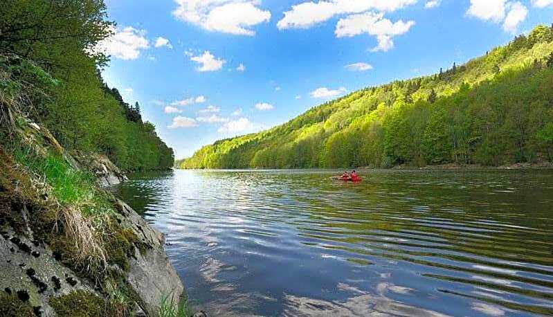 INTER- OŚRODEK WYPOCZYNKOWY KARŁOWICE