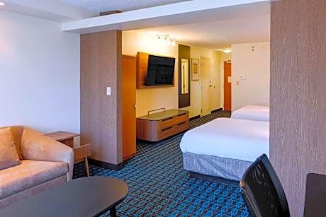 Queen Suite with Sofa Bed
