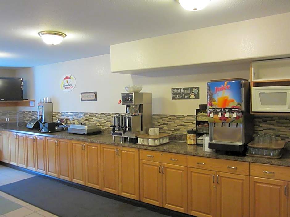 Super 8 by Wyndham Dawson Creek