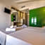 Forest Park Hotel
