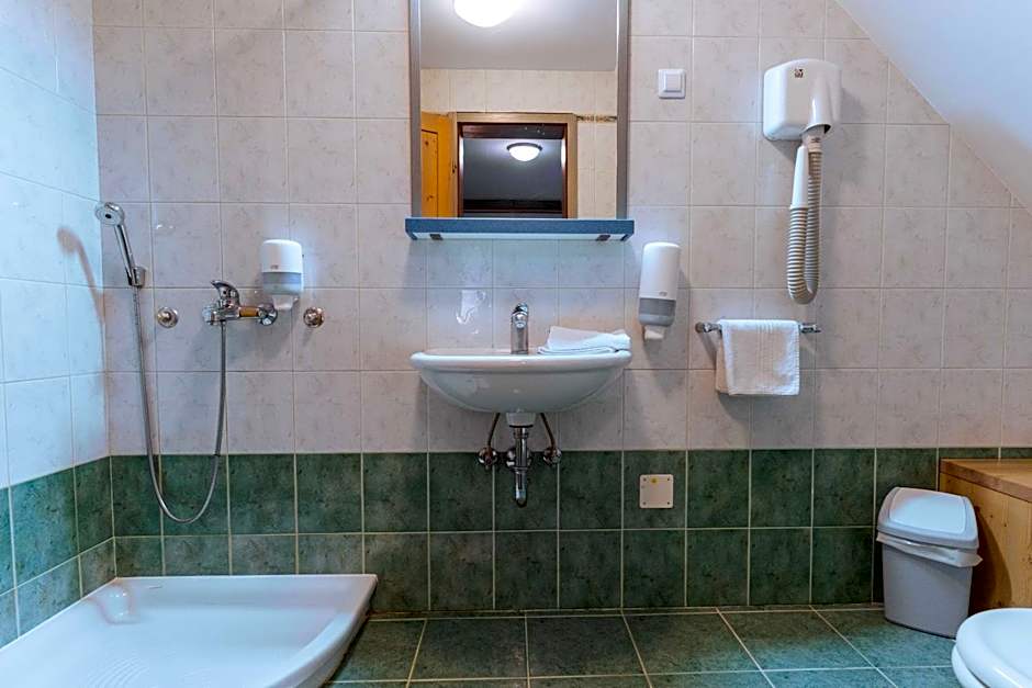 Hotel Krvavec