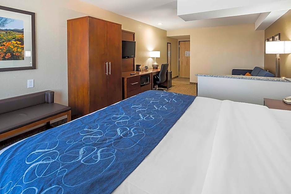 Comfort Suites El Paso Airport