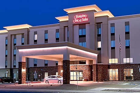 Hampton Inn By Hilton & Suites Albuquerque Airport