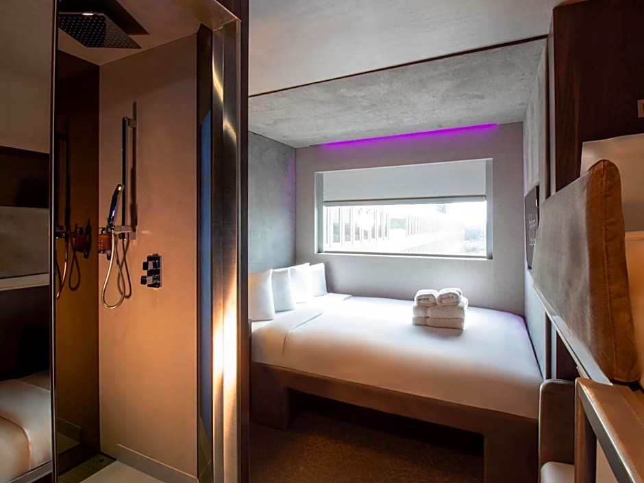 Bloc Hotel Gatwick