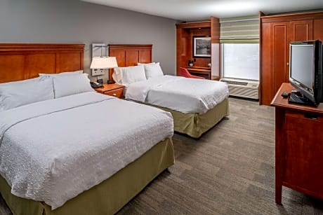 2 Double Beds W/Fridge/Microwave Nonsmok