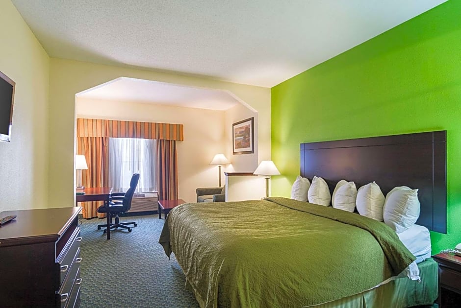 Quality Inn & Suites near I-80 and I-294