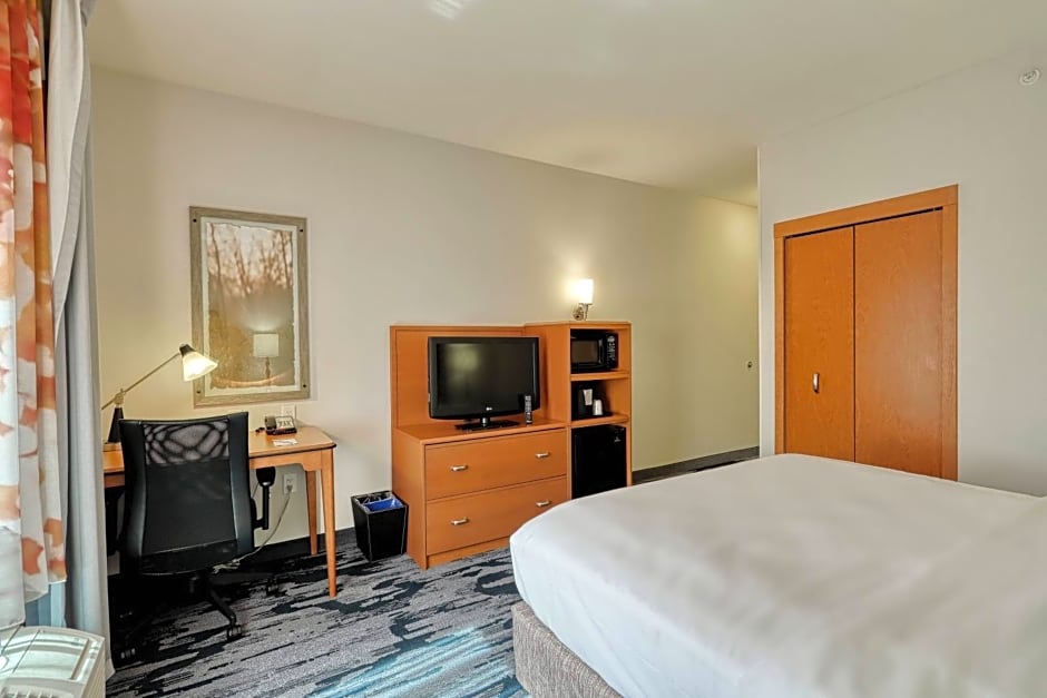 Fairfield Inn & Suites by Marriott Harrisburg West