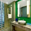 Holiday Inn Express Hangzhou Huanglong By IHG