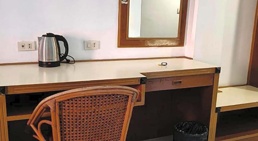 Naza Orchid by OYO Rooms – Pattaya, NJ