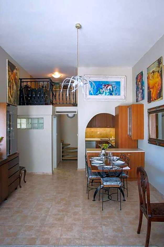 Violeta's Seaview Apartment in Rhodes