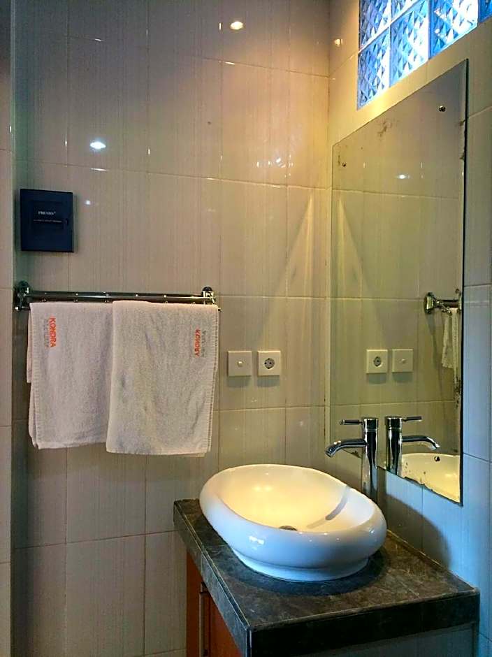 Kondra Premiere Guest House Kuta