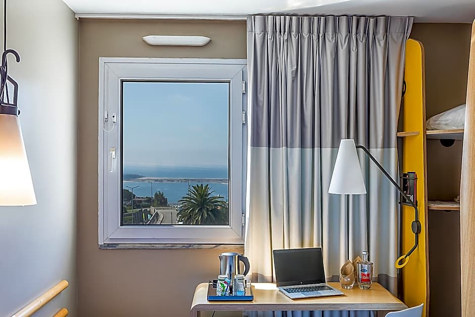 Hotel ibis Porto Gaia