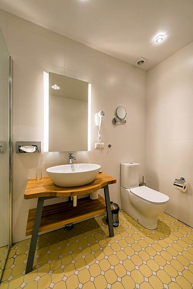 Hotel Miķelis