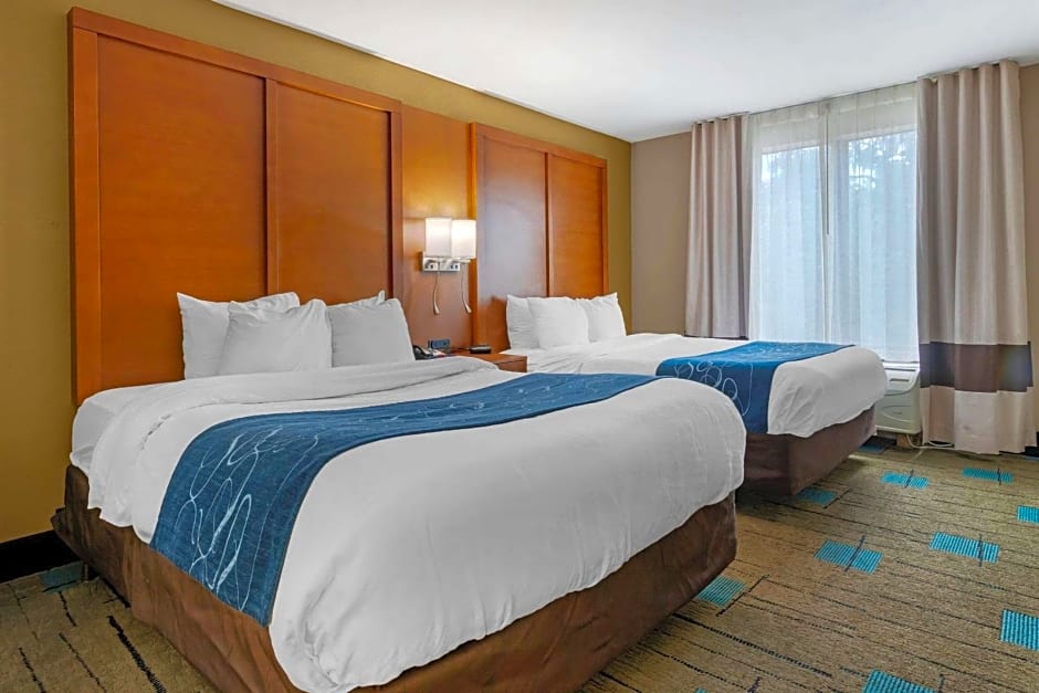 Comfort Suites near MCAS Beaufort