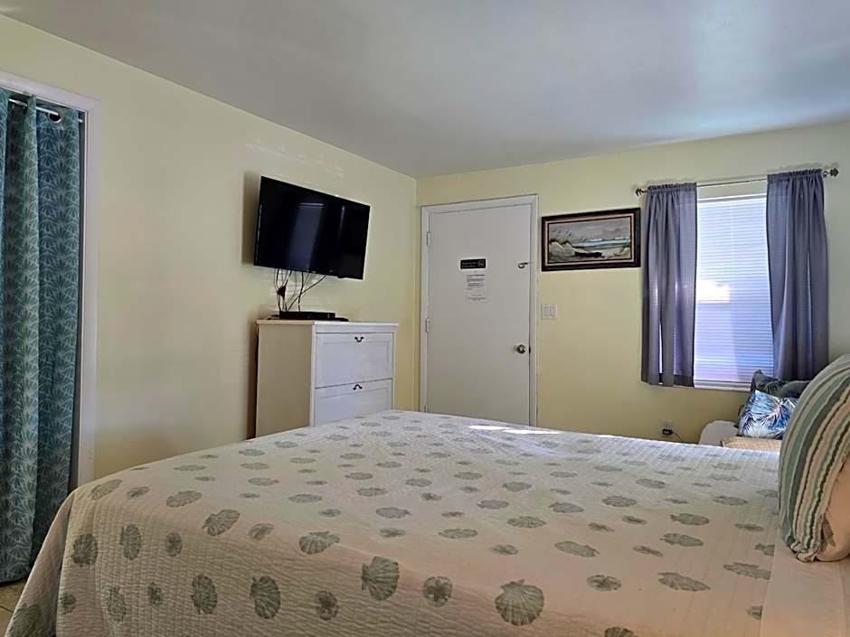 Oceanfront Sea Scape Motel