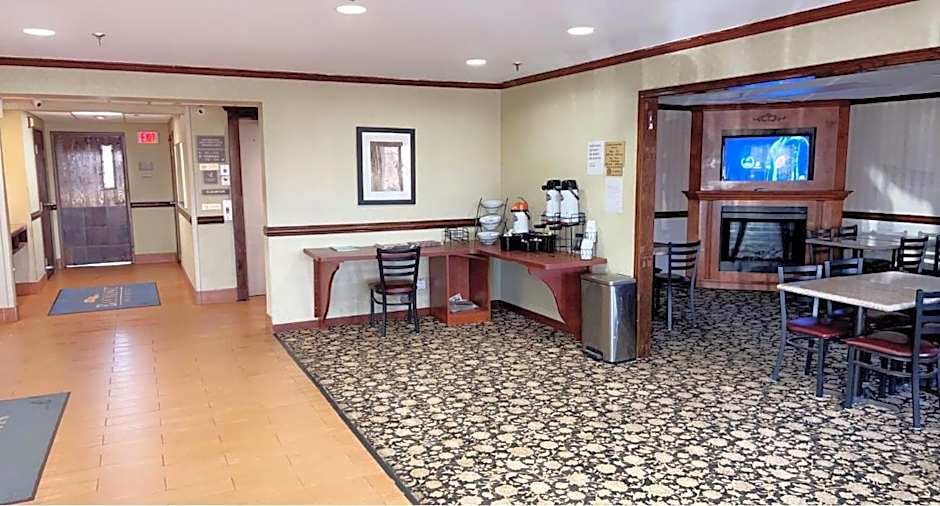 Baymont by Wyndham Battle Creek/I-94