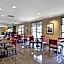Comfort Inn & Suites Zachary