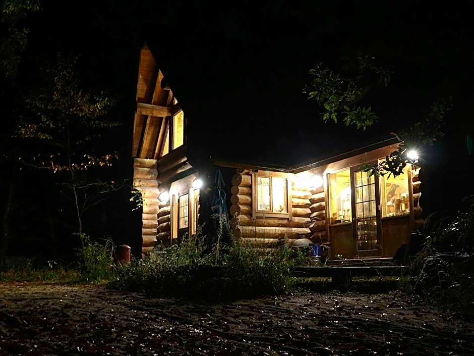Canadian Loghouse Inn AzuminoYujin