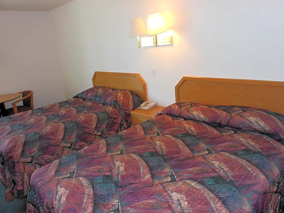 Economy Inn & Suites