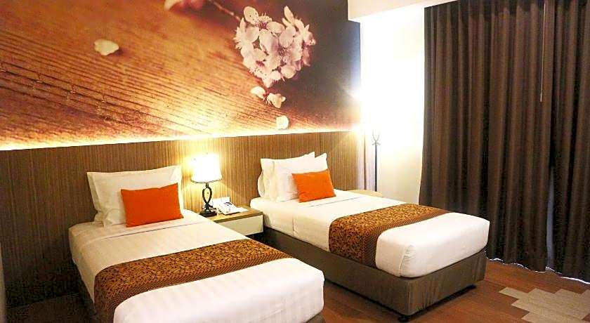 GOLDEN TULIP ESSENTIAL BELITUNG