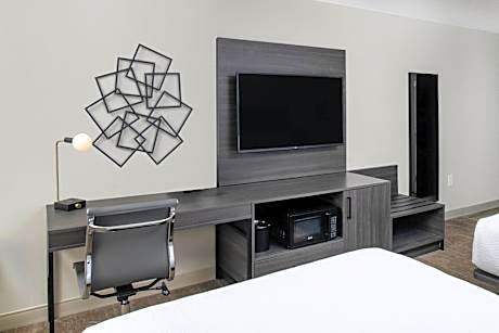 Standard Room with Two Queen Beds