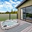 Midsomer Lodges