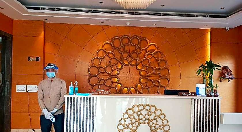Hotel Maple Grand