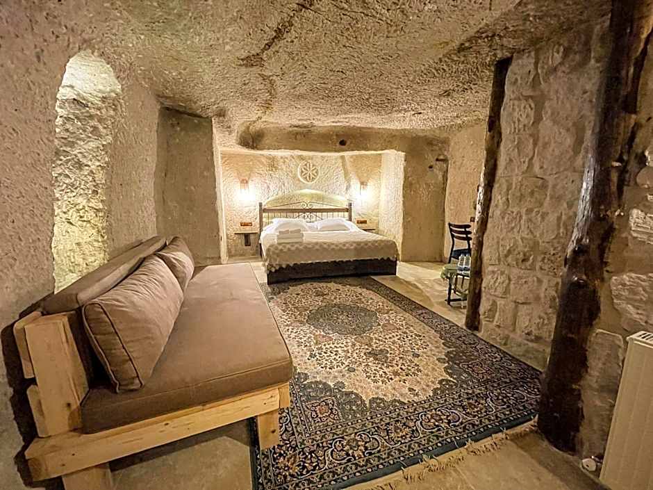 Takunya Cave Hotel